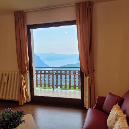 A Rimirar Il Lago Mountain Lake Iseo Hospitality * ボッシコ