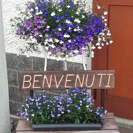 A Rimirar Il Lago Mountain Lake Iseo Hospitality ボッシコ