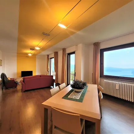 A Rimirar Il Lago Mountain Lake Iseo Hospitality 別荘